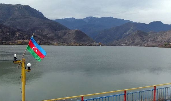 Suqovuşanda elektrik xətlərinin çəklişi başa çatıb