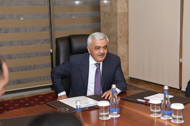 Rövnəq Abdullayev mötəbər qurumun İcraiyyə Komitəsinə üzv seçildi