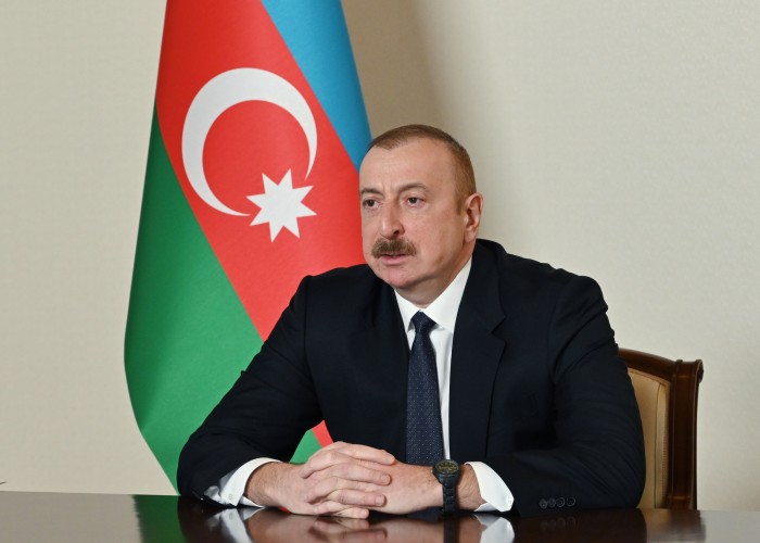 İlham Əliyev “Azərsun”dakı yanğını söndürənləri təltif etdi -