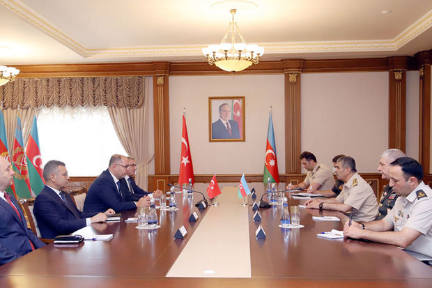 Zakir Həsənov Türkiyə Milli Müdafiə Universitetinin rektoru ilə görüşüb