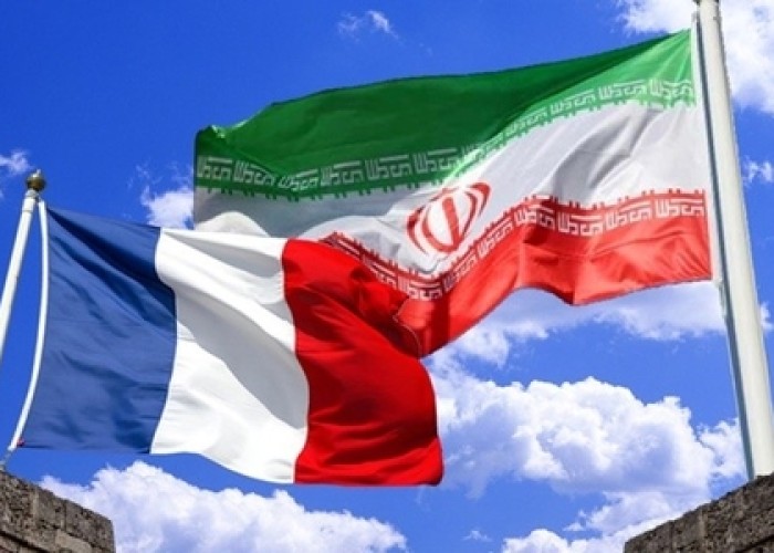 İran Fransaya nota verdi