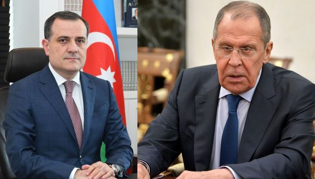 Ceyhun Bayramov və Lavrov Laçın yolundakı vəziyyəti müzakirə etdi