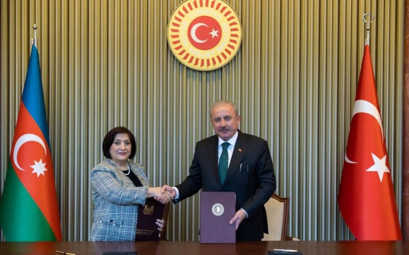 Azərbaycan və Türkiyə parlamentləri arasında saziş imzalandı