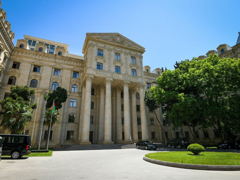 XİN-də işləmək istəyənlər imtahan verəcək