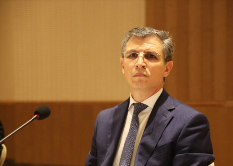 "Adamın Paşinyana hörməti artır" -