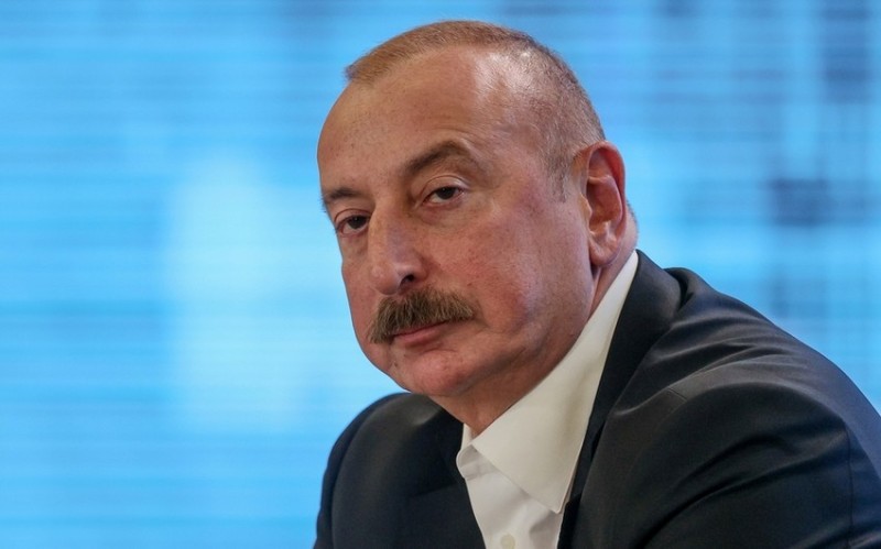 Mədəniyyət və incəsənət xadimləri İlham Əliyevin namizədliyini dəstəkləyiblər