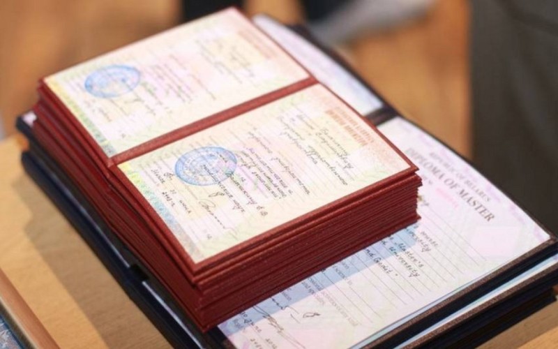 Xaricdə təhsil almış 52 nəfərin diplomu tanınmayıb