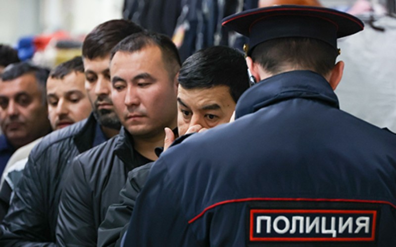 Əcnəbilər Rusiyadan deportasiya ediləcək