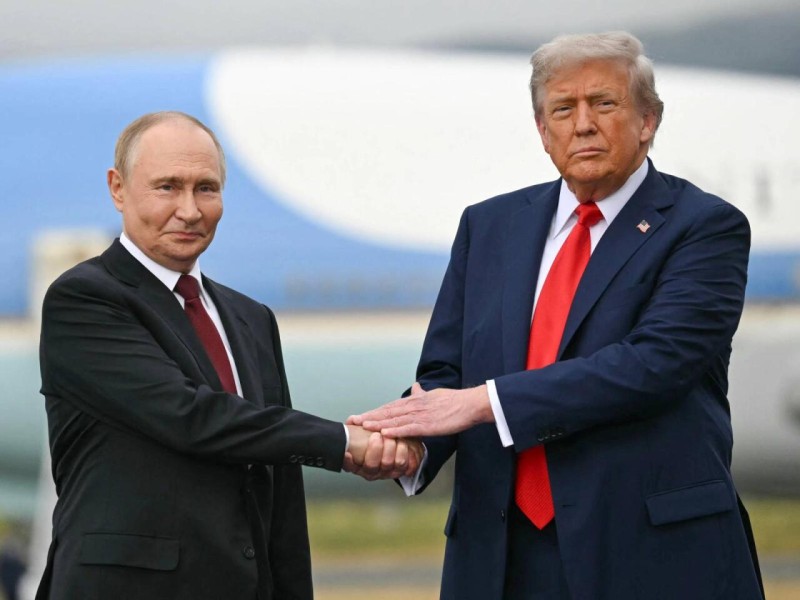 Tramp-Putin görüşü bu səbəbdən baş tutmadı