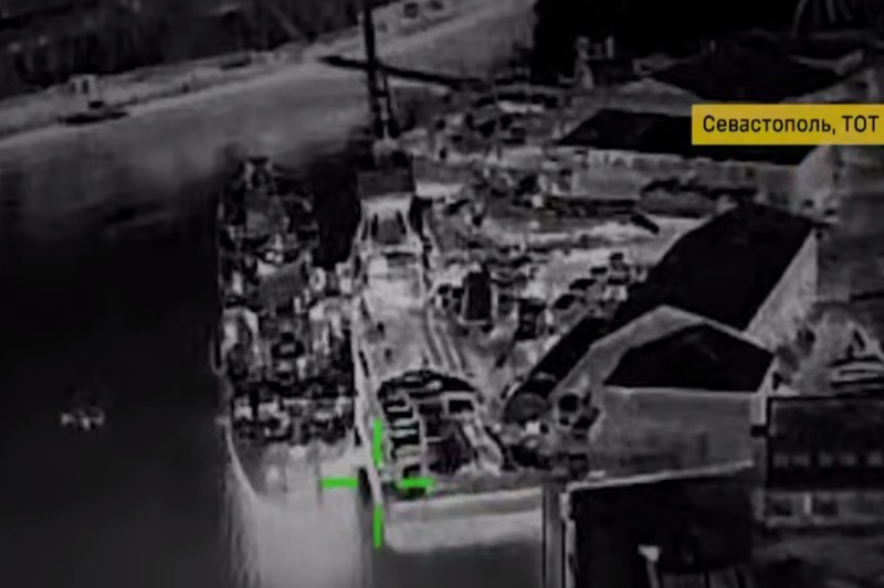 Ukrayna rus gəmilərinə zərbələr endirdi