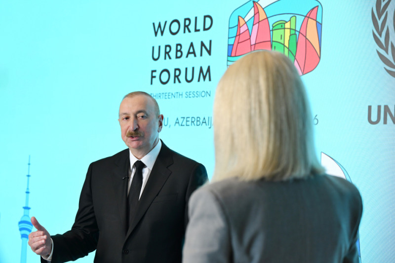İlham Əliyev Yaxın Şərqdəki müharibədən danışdı