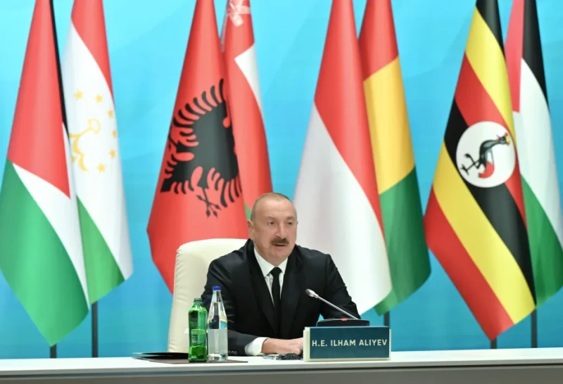 Prezident Sammit iştirakçılarına müraciət ünvanladı