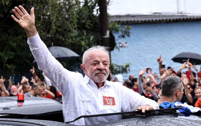 Lula da Silva yenidən Prezident seçildi